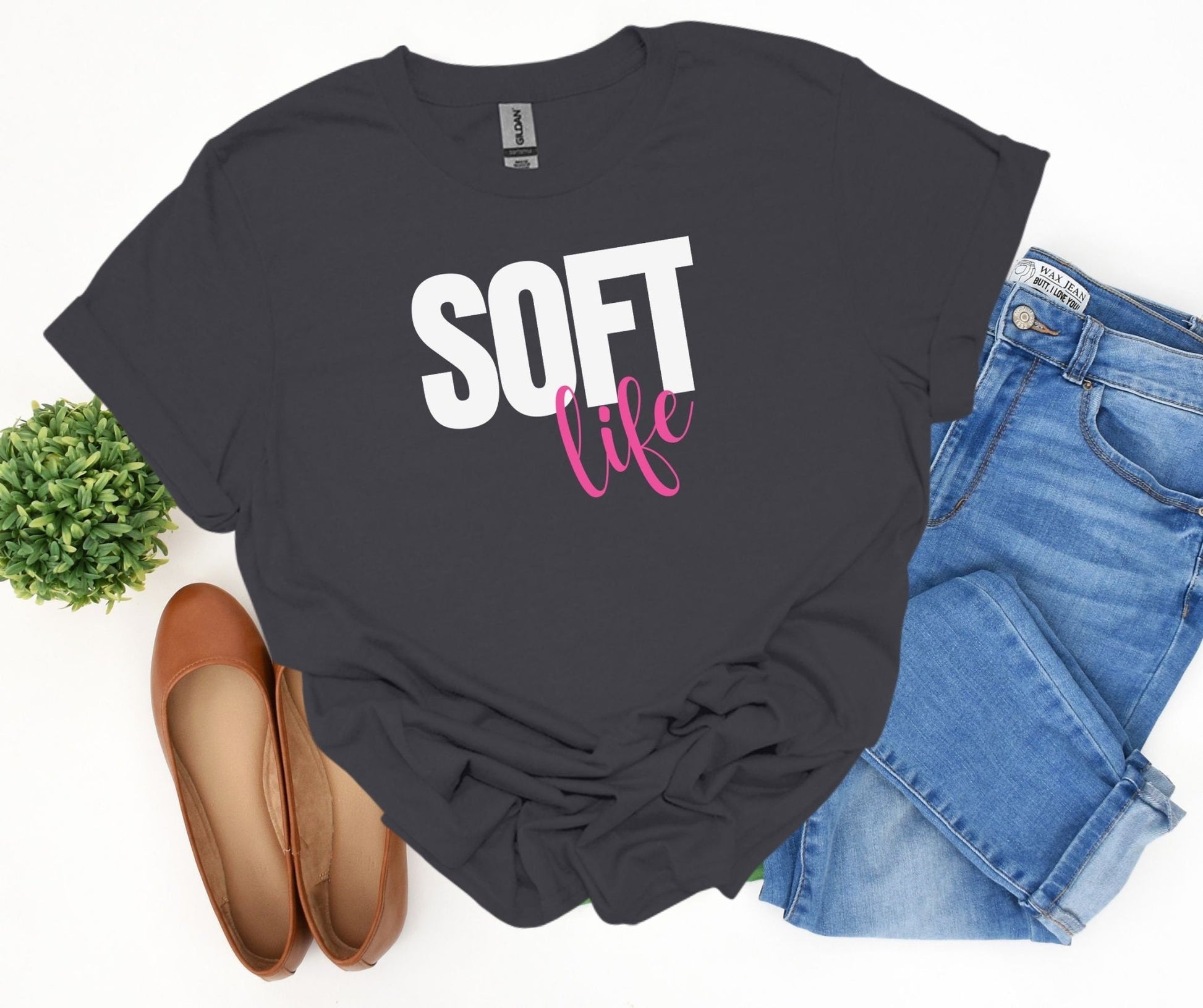 Soft Life T-shirt - Tee and Jeans